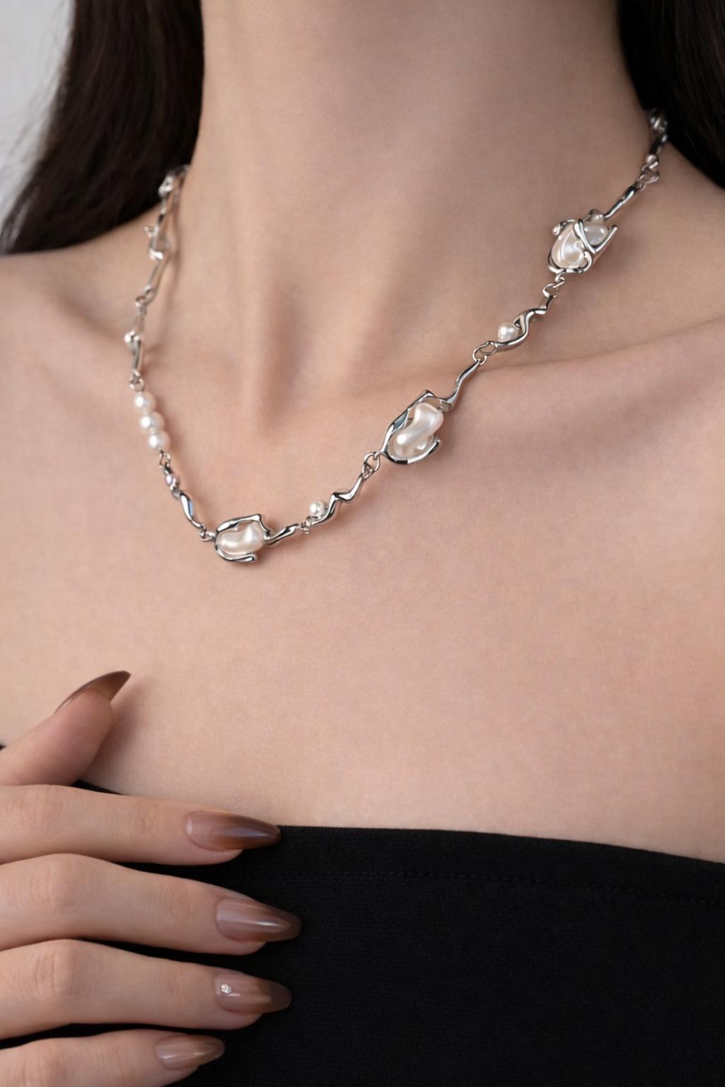 Steel Pearl Necklace